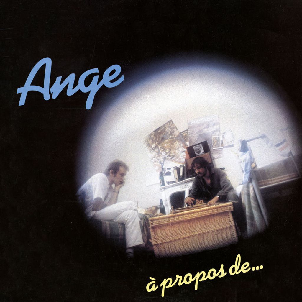 À propos de…