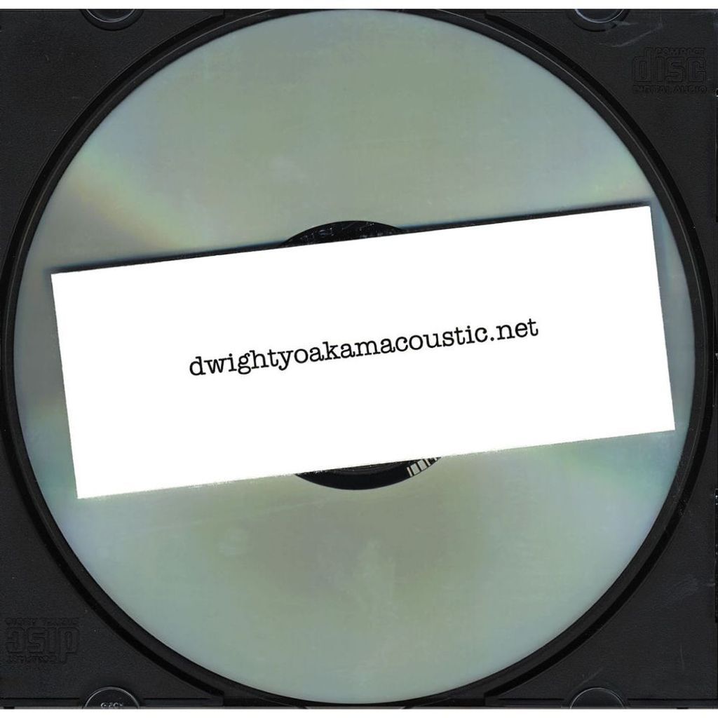 dwightyoakamacoustic.net
