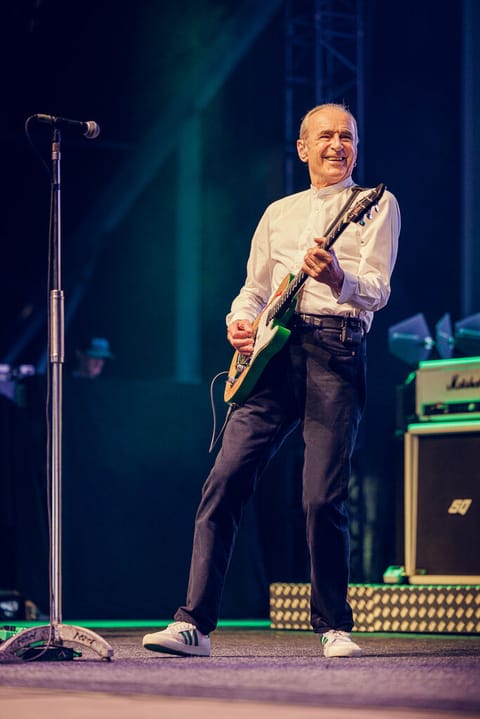 Status Quo