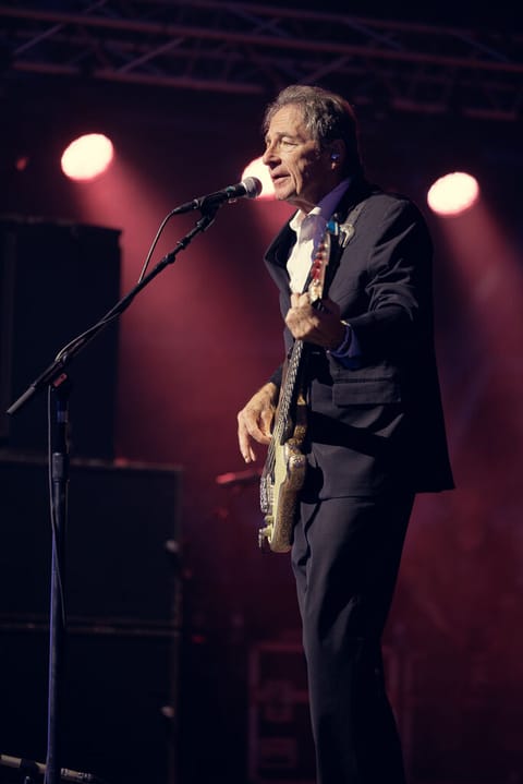 Chris Isaak