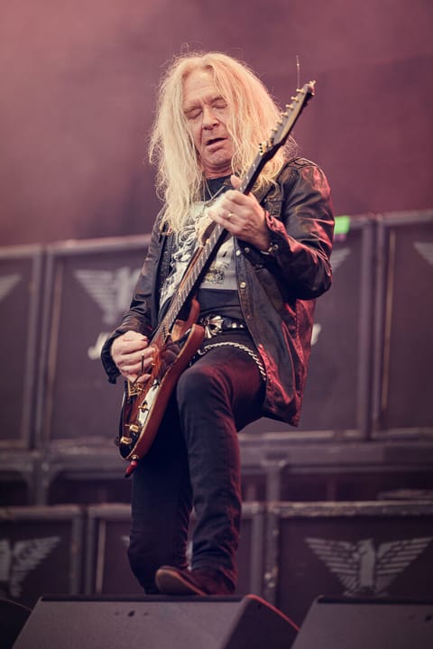 Saxon
