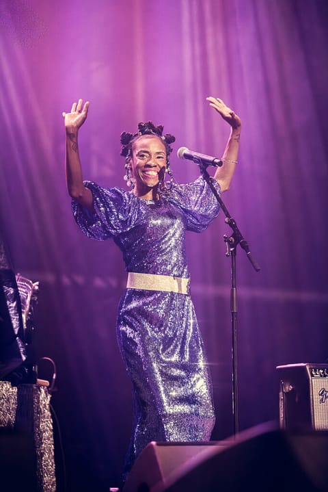 Nik West