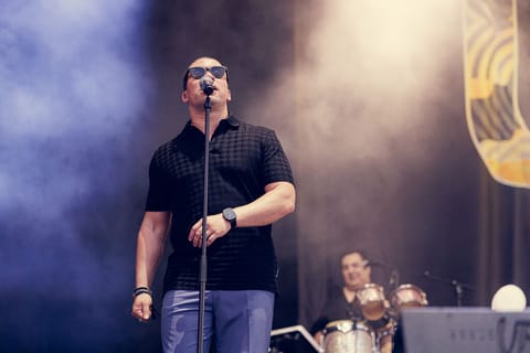 UB40