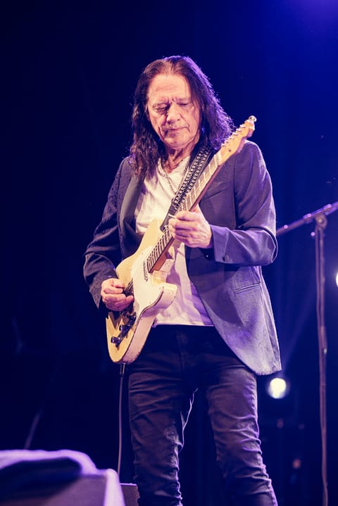 Robben Ford