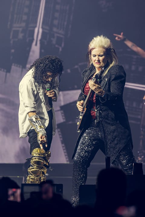 This Is Michael & Jennifer Batten