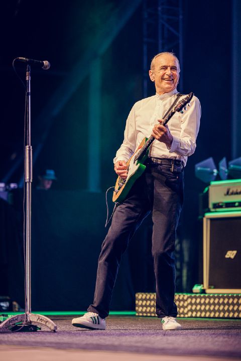 Status Quo