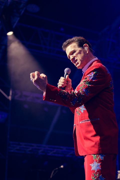 Chris Isaak