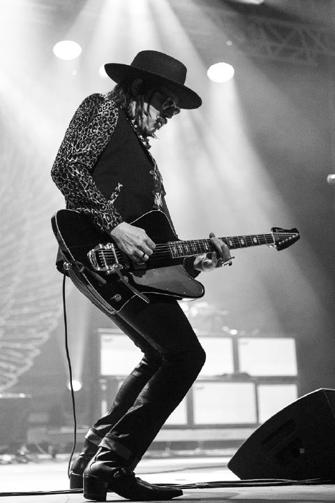 Rival Sons
