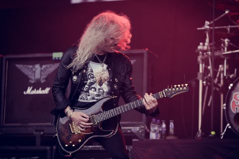 Saxon