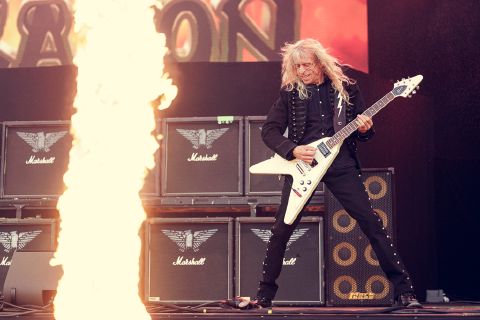 Saxon