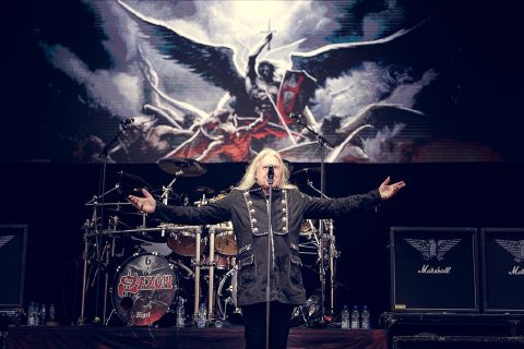 Saxon