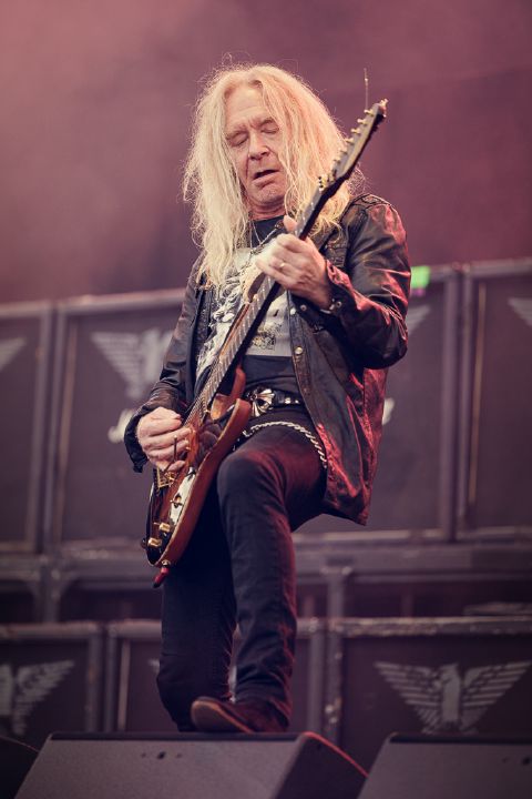 Saxon