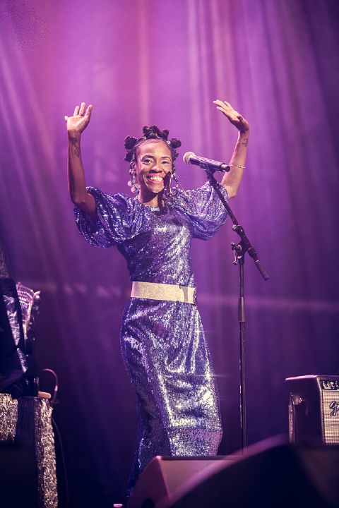 Nik West