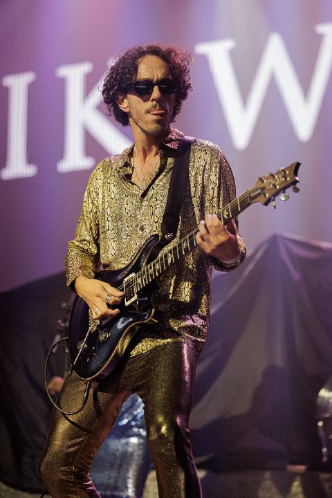 Nik West