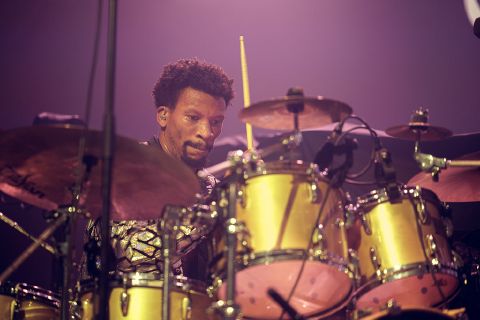 Nik West