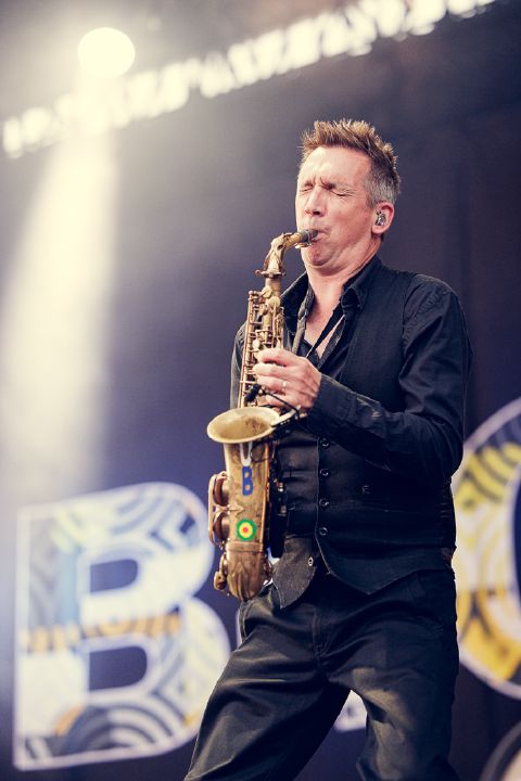UB40