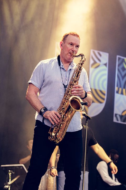 UB40