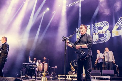 UB40