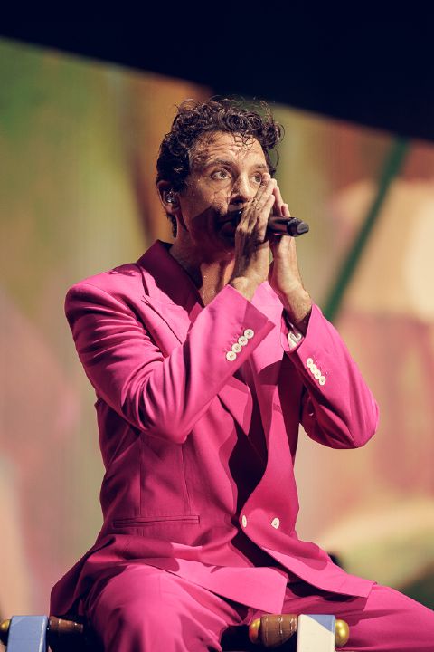 MIKA