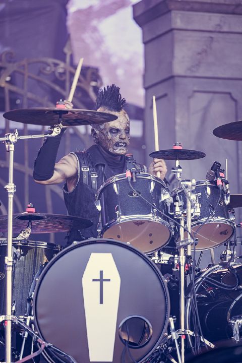 DOMINUM