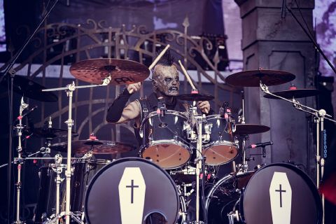 DOMINUM