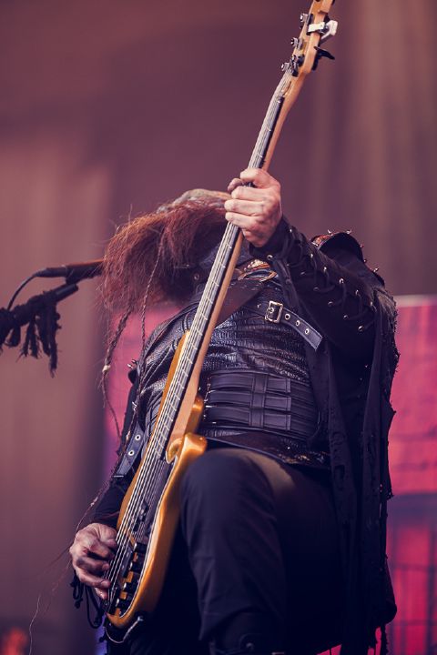 DOMINUM