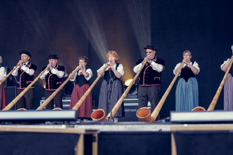 Alphornbläser